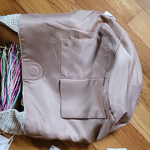 The Sak Back to Bali Bag - Picture 8 of 10